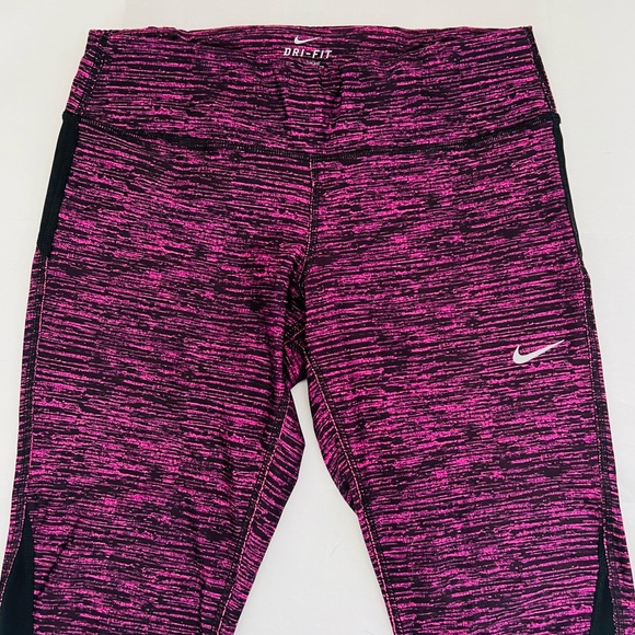 Nike Women's Dri-Fit Legend Capri Leggings Purple Medium Athletic - Picture 3 of 11